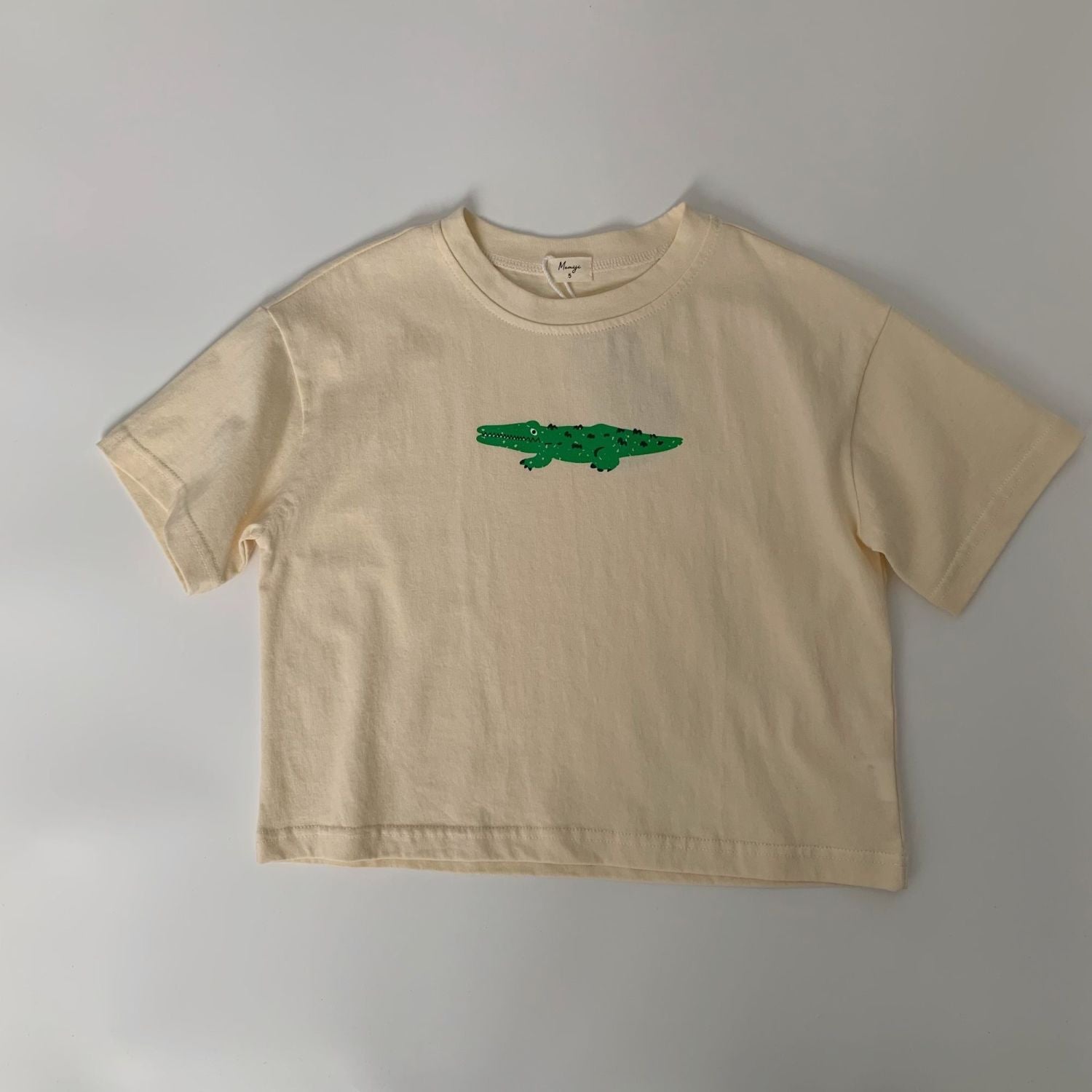 Ari Top Kït the label