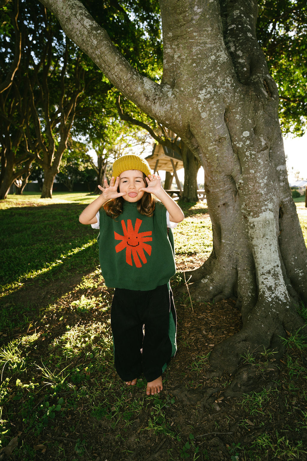 Leo Vest Kït the label