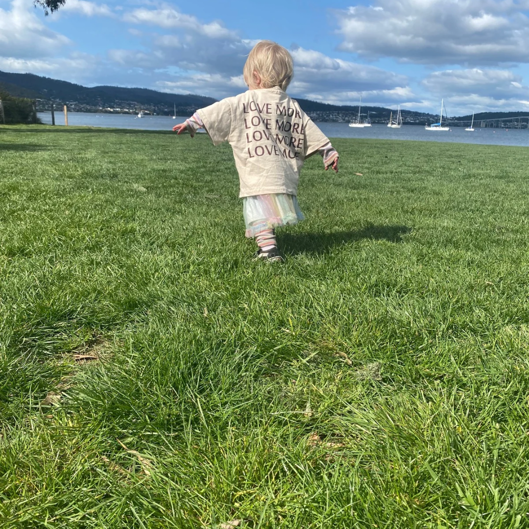 Adore Top Kït the label