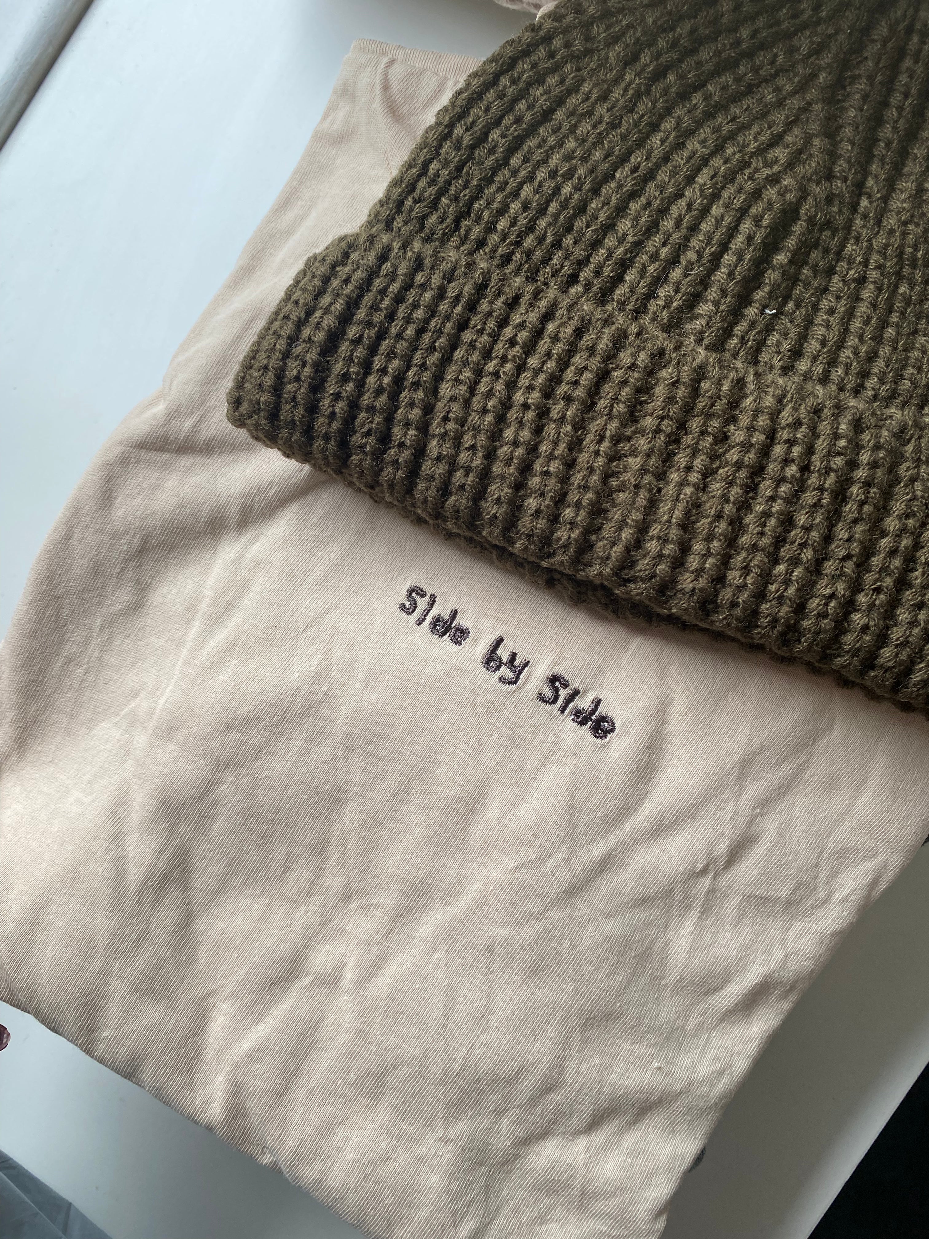 Side by Side Long Sleeve Top Kït the label