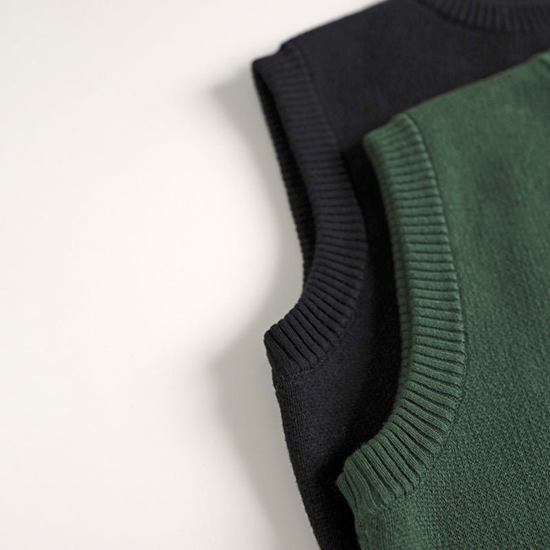 Leo Vest Kït the label